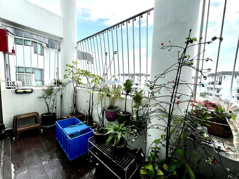 4 Bed Condo for Sale in  Orchid Park Condominium - Image 1